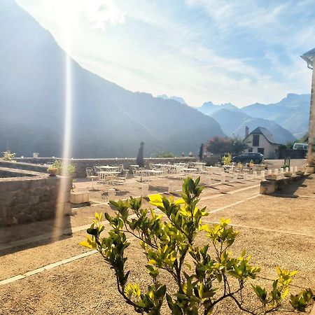 Chateau D'Arance Hotel Restaurant Espace Bien-Etre Cette-Eygun Bagian luar foto