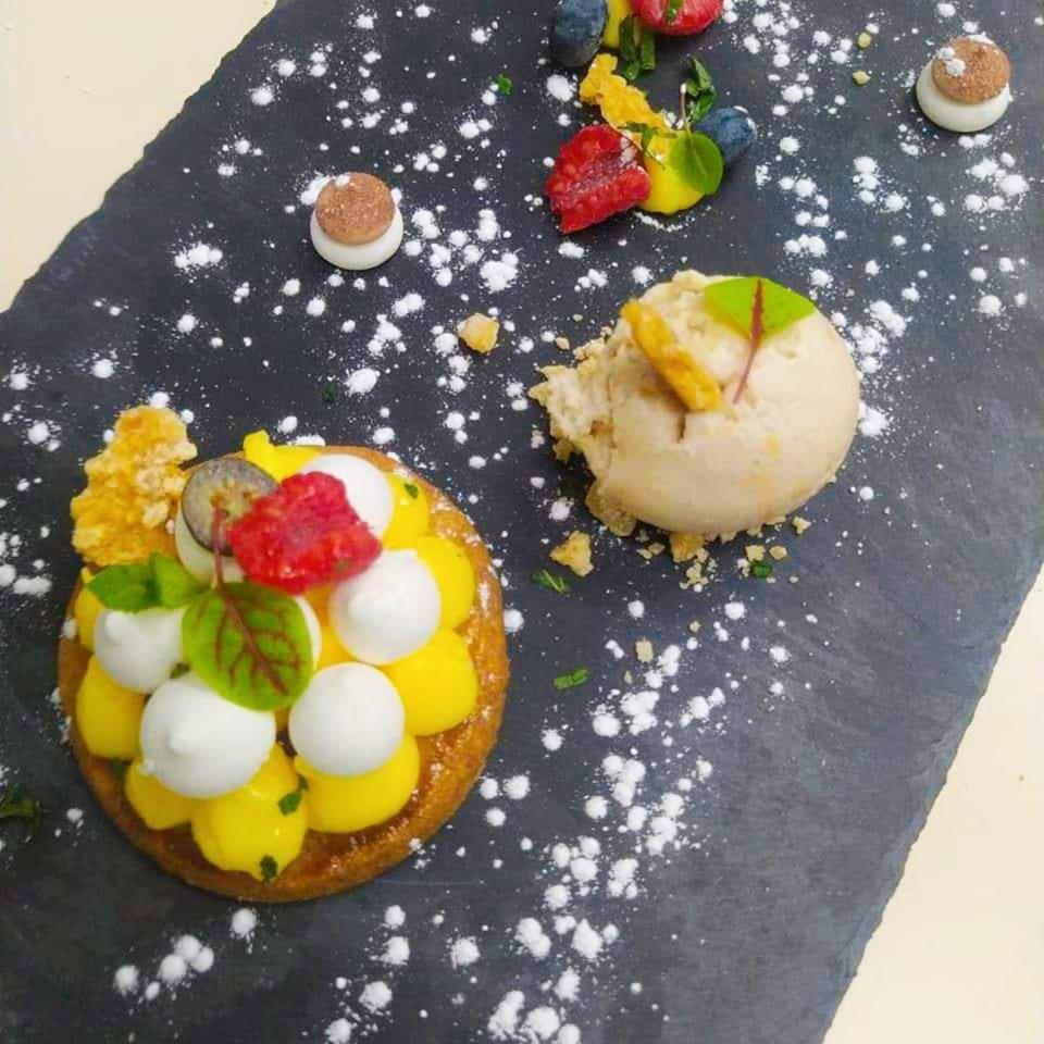 Chateau D'Arance Hotel Restaurant Espace Bien-Etre Cette-Eygun Bagian luar foto