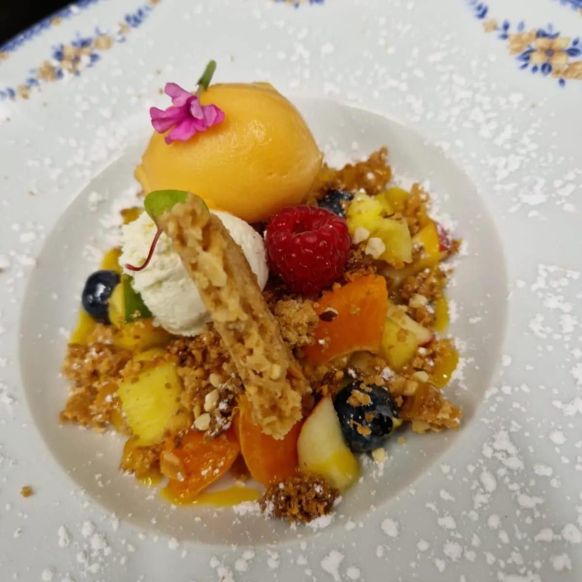 Chateau D'Arance Hotel Restaurant Espace Bien-Etre Cette-Eygun Bagian luar foto